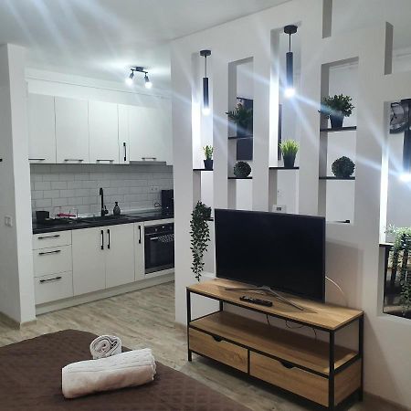Apartament Relaxa Green Тиргу-Муреш Екстер'єр фото